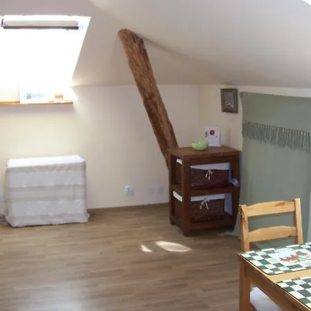 Apartment Home3City Sloneczne Poddasze